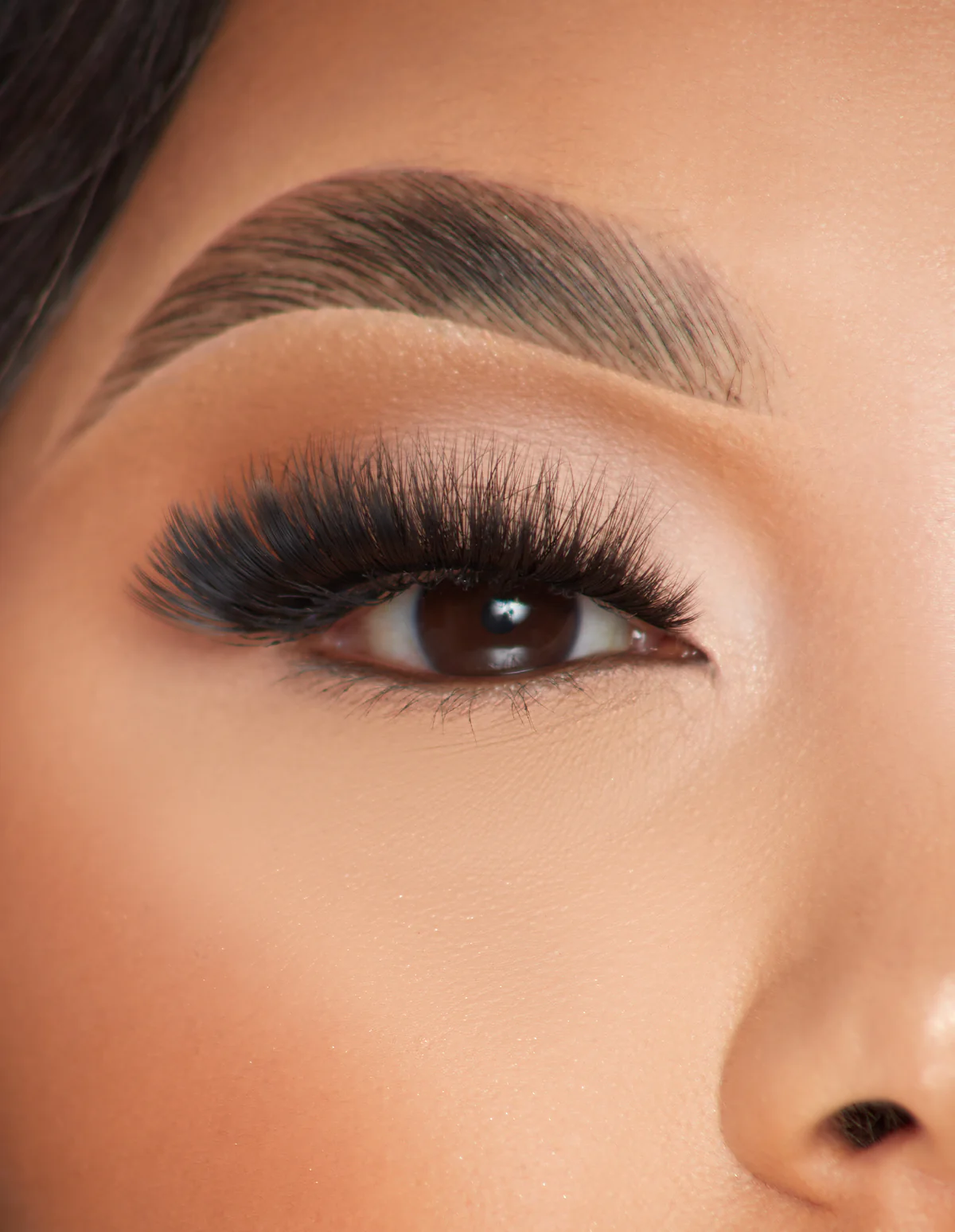 Extra Volume Voltage Lashes